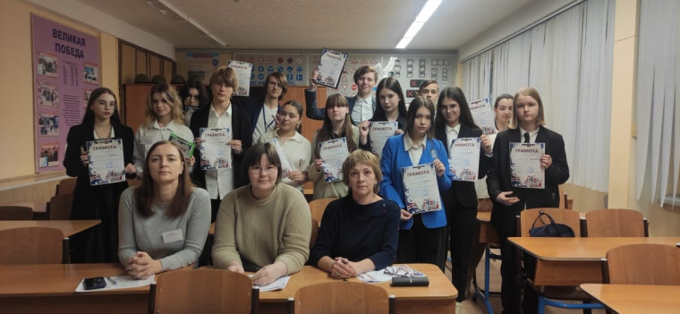 20 декабря в школе №18 прошел районный этап конкурса ораторского искусства на английском языке «Speaker’s contest».